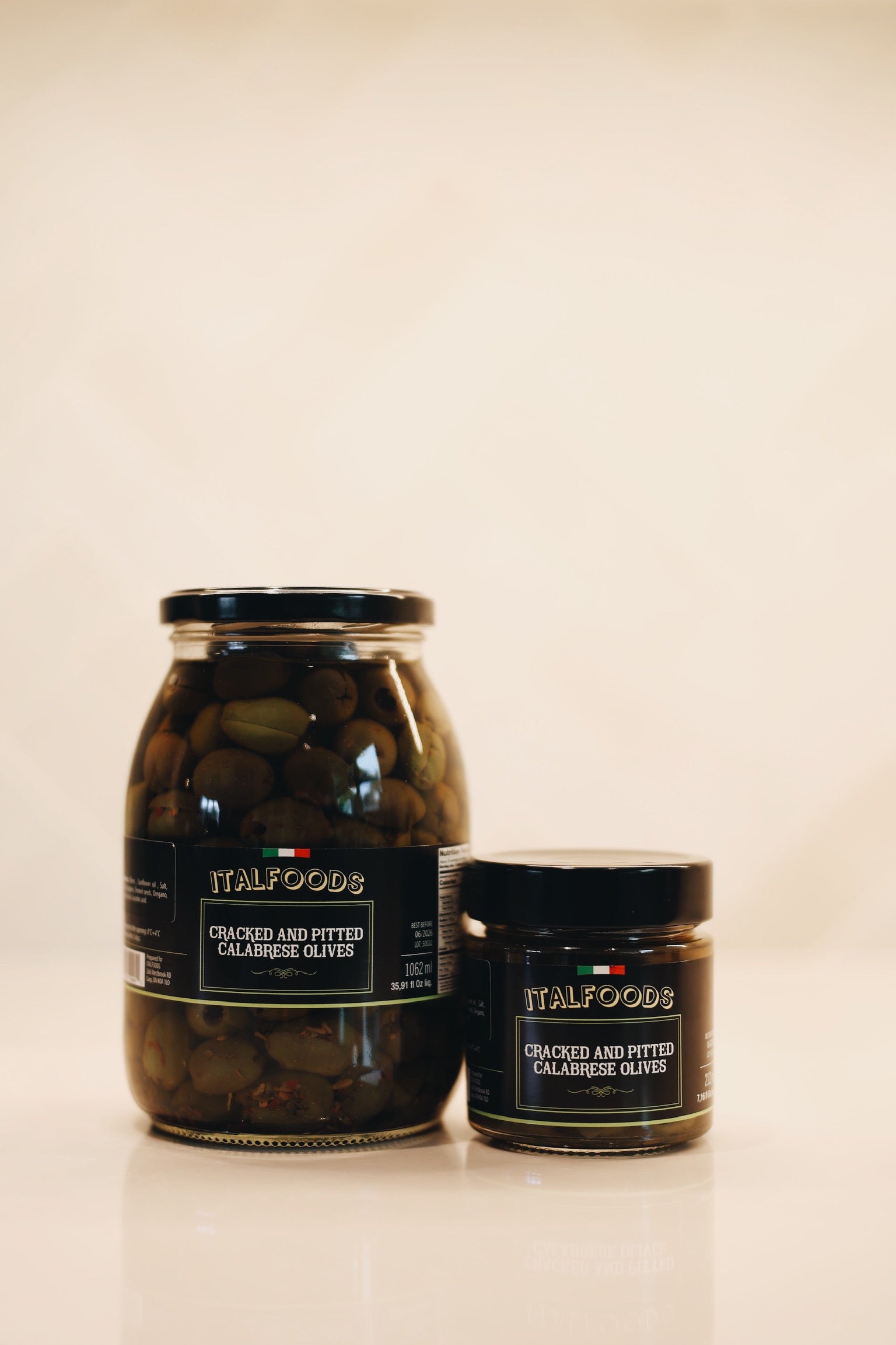 Italfoods Calabrese Olives in Oil (Cracked & Pitted)